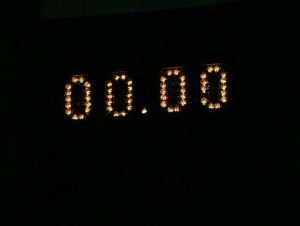 01001ake-f0e4