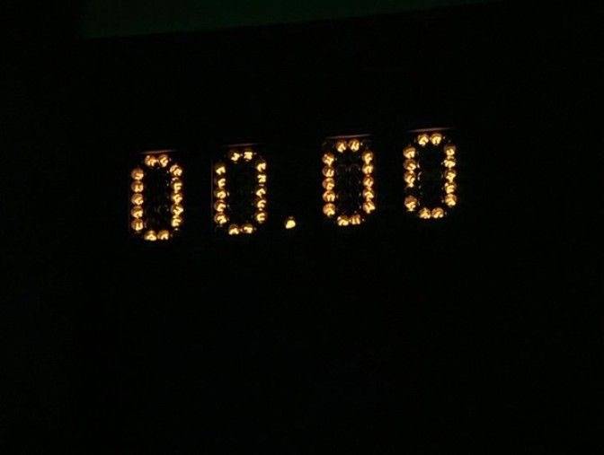 01001ake-f0e4